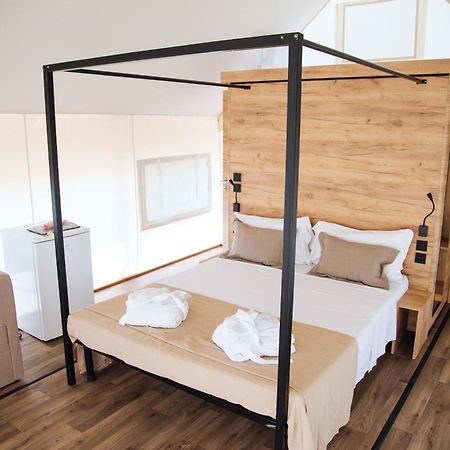 Nabi Resort Glamping & Spa Castel Volturno Exterior foto